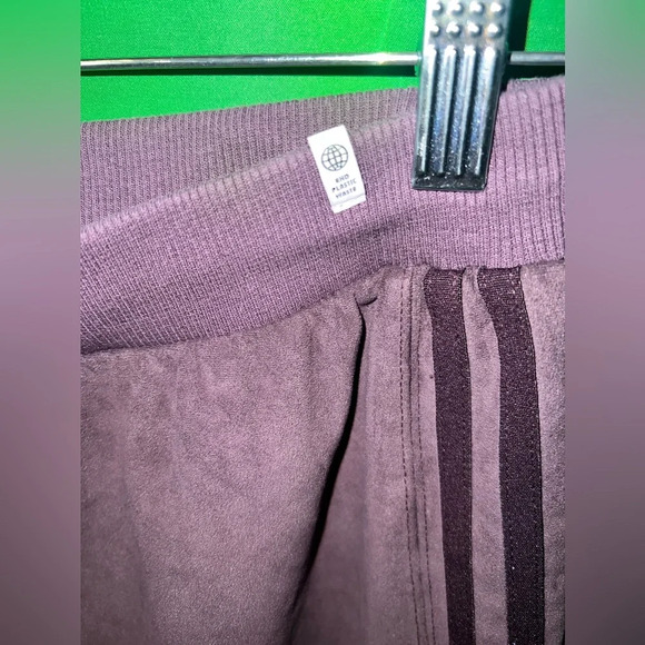 Adidas Velvet Mini Skirt size Medium - Picture 8 of 12
